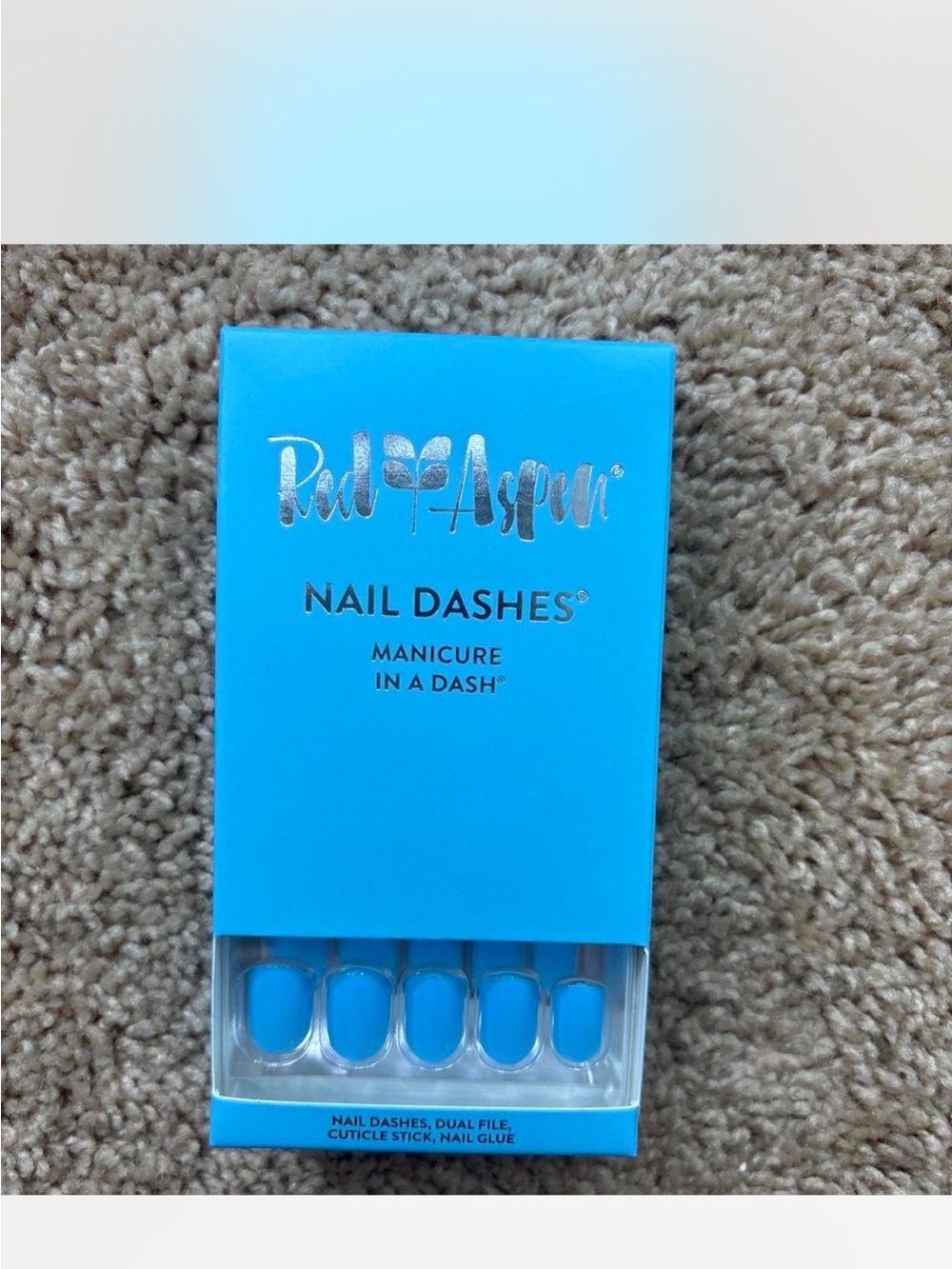 Ash Bright Blue Press-On Nail Dashes